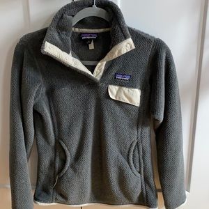 xs girls/boys patagonia sweatshirt